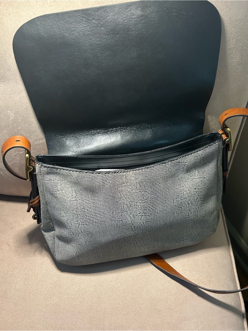Fossil Harper Leather Flap crossbody - Picture 6 of 8